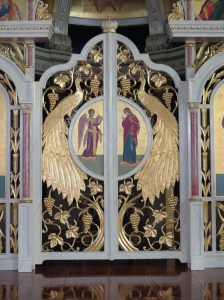 044 Closeup view of Royal Doors - Annunciation