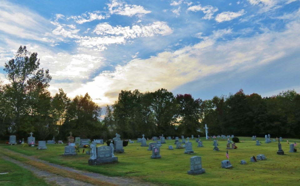 duryea-cemetery-2-037-copy-1280x796